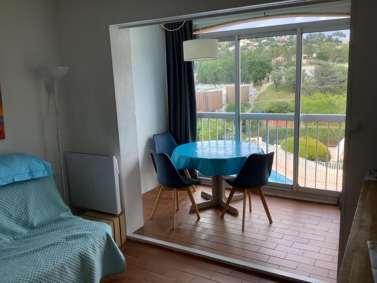 Au Calme Dans Hameau Fleuri Joli Studio 3 Pers Piscine Parking Wi-Fi Vence Zewnętrze zdjęcie